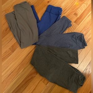 LuLaRoe leggings, one size 🛍️